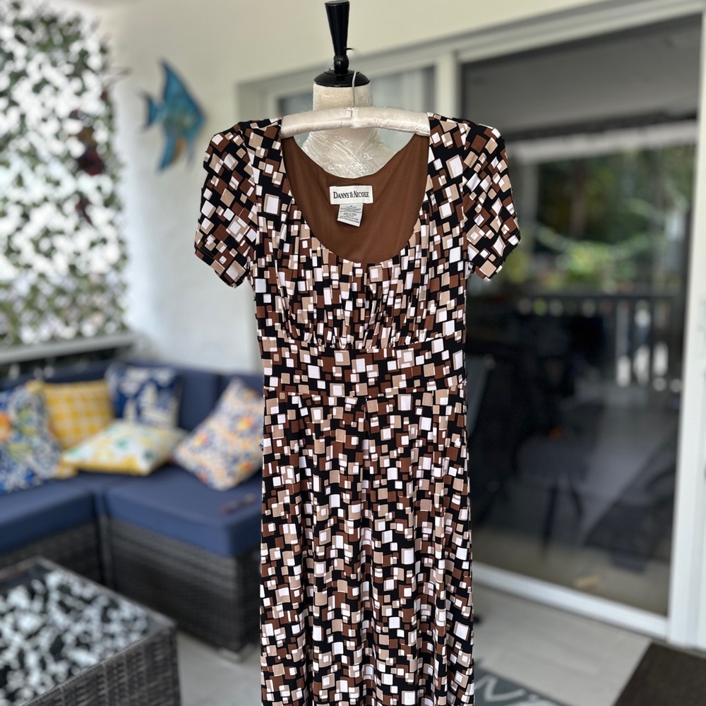 Danny & Nicole Brown and White Sheath Dress with Puff Sleeves